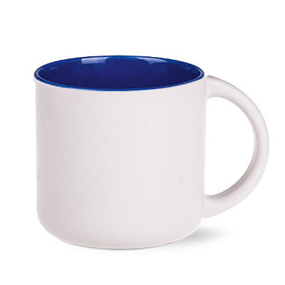 blauer-grosser-Keramik-matt-matter-lack-becher-tasse-aussen-weiss-innen-blau